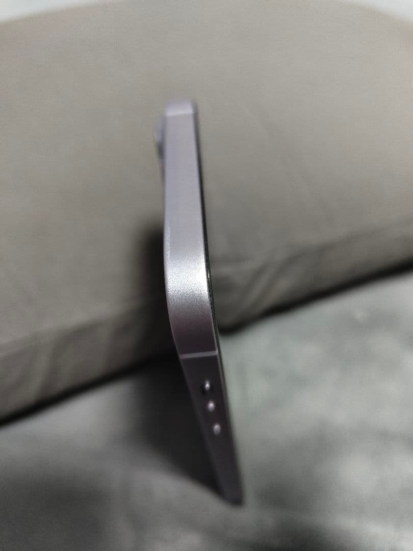 美品！おまけ多数 香港版 デュアルSIM Apple iPhone14Plus