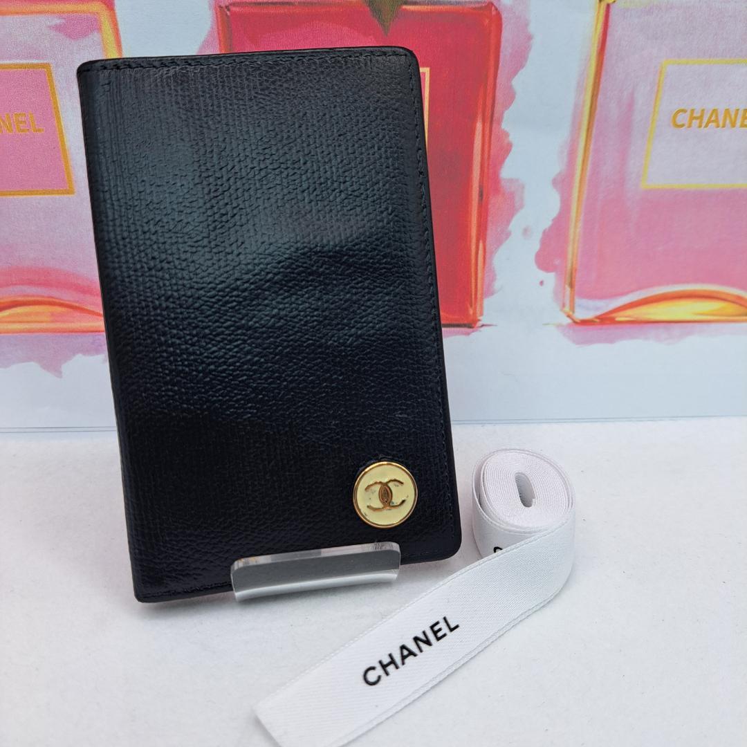 CHANEL　ココボタン　ブラック　カードケース　名刺入れ　二つ折り