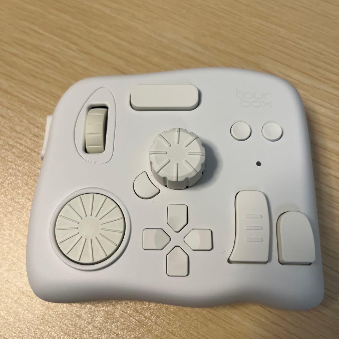 ツアーボックス