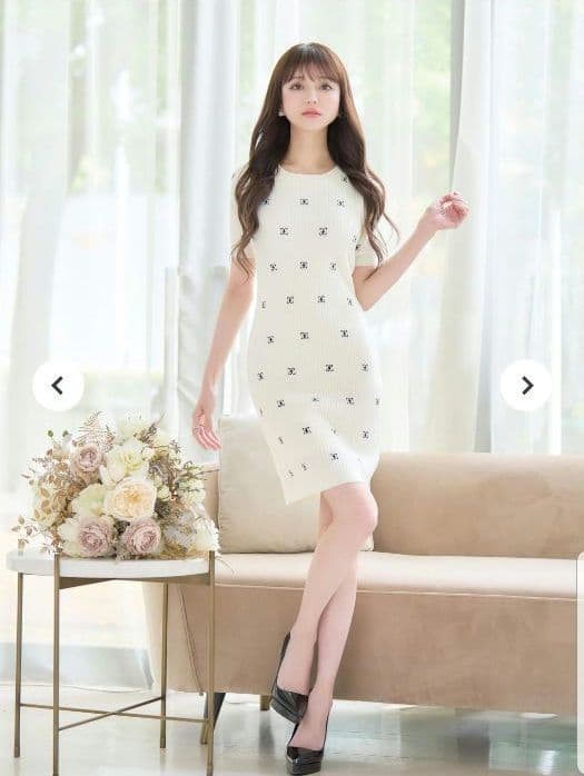 【美品/試着のみ】EMIRIAWIZ♡ワンピース