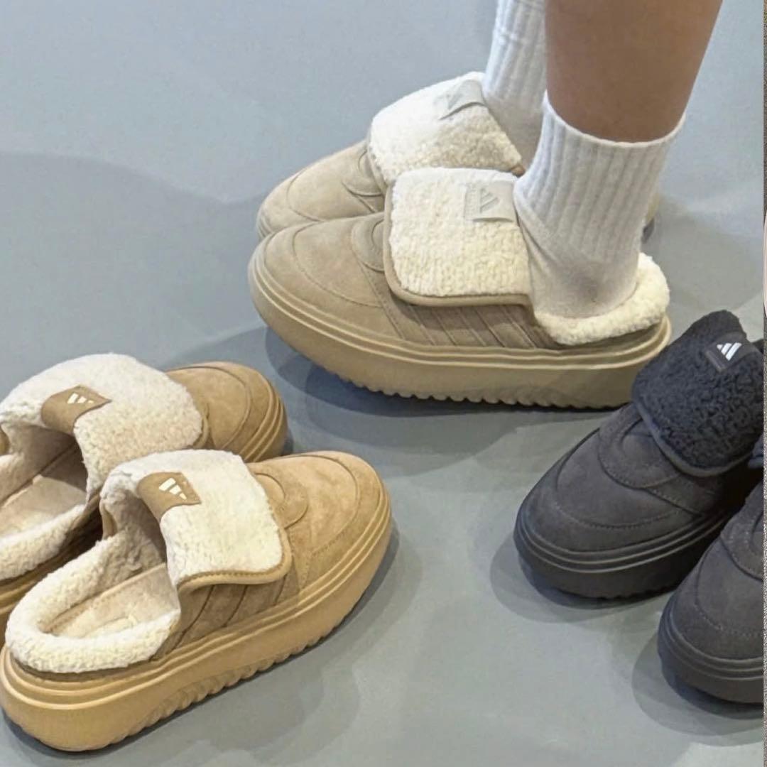 セール✨新品 adidas グランドコートミュール 24.5 ベージュ