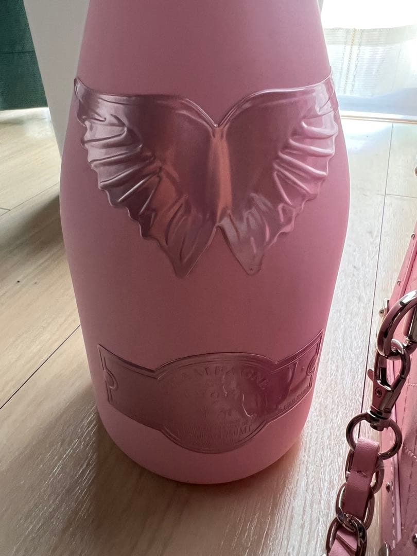 エンジェル　シャンパン　ドゥミセック　空箱、空瓶3本セット