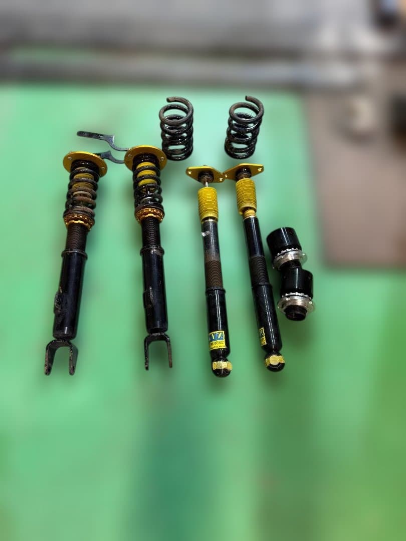 クライスラー300C系　中古XYZ Super Sport サスペンションキット