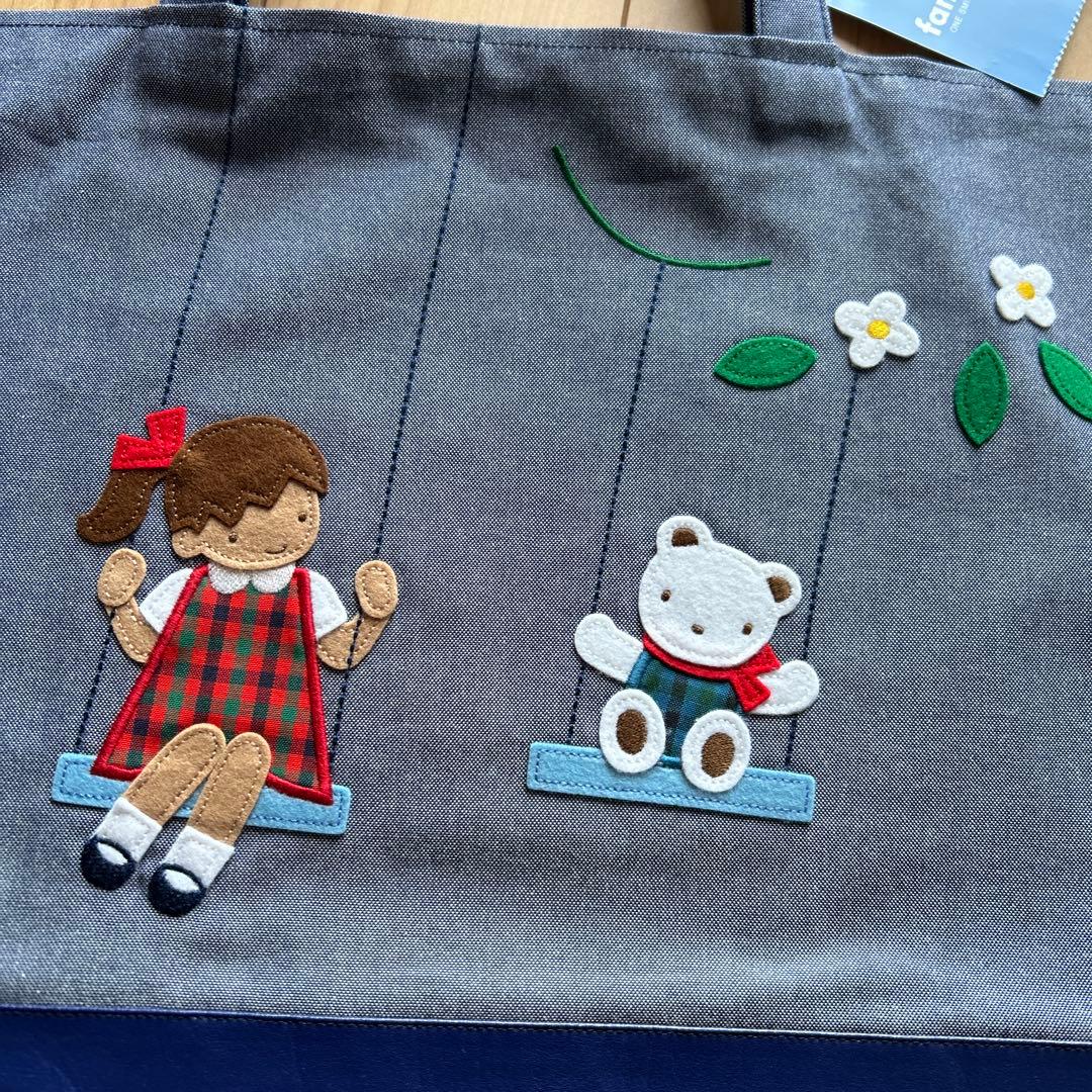 ファミリア　デニムバッグ　新品未使用　女の子　ブランコ　くま