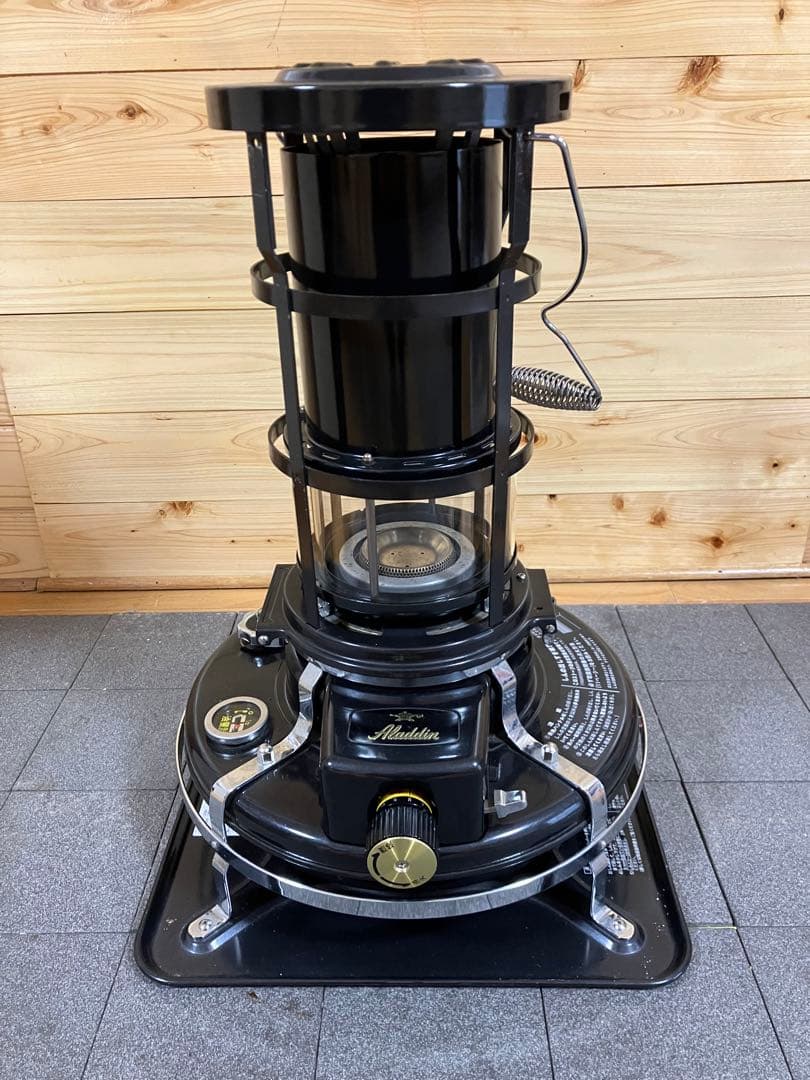 アラジン 灯油ストーブ ブラック　39型　2013年式