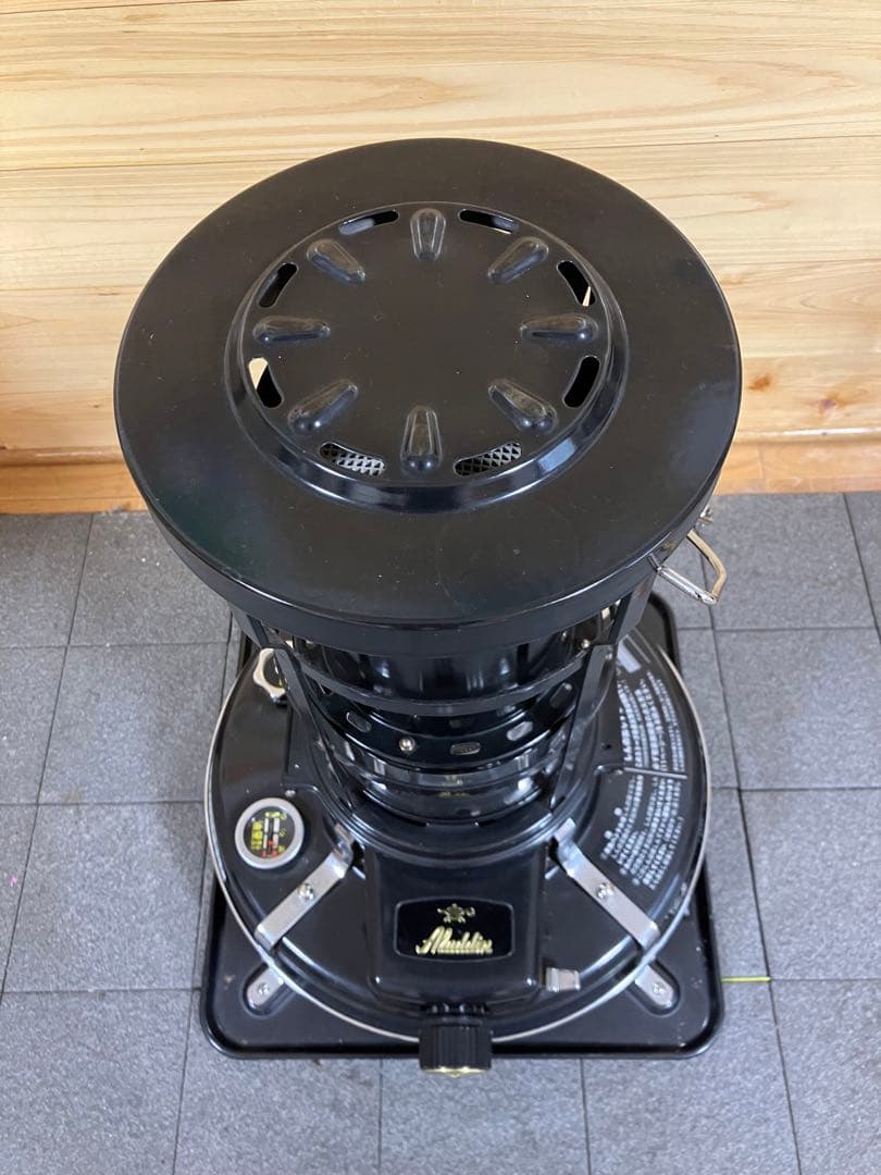 アラジン 灯油ストーブ ブラック　39型　2013年式