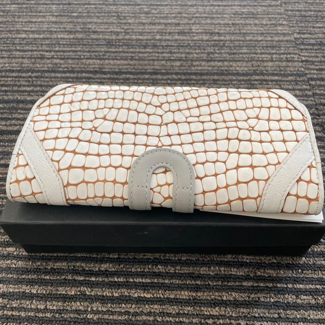 ヒロコハヤシ　長財布