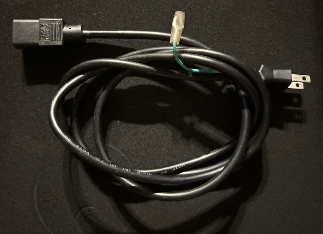 パナソニックPT-MZ880レーザープロジェクター