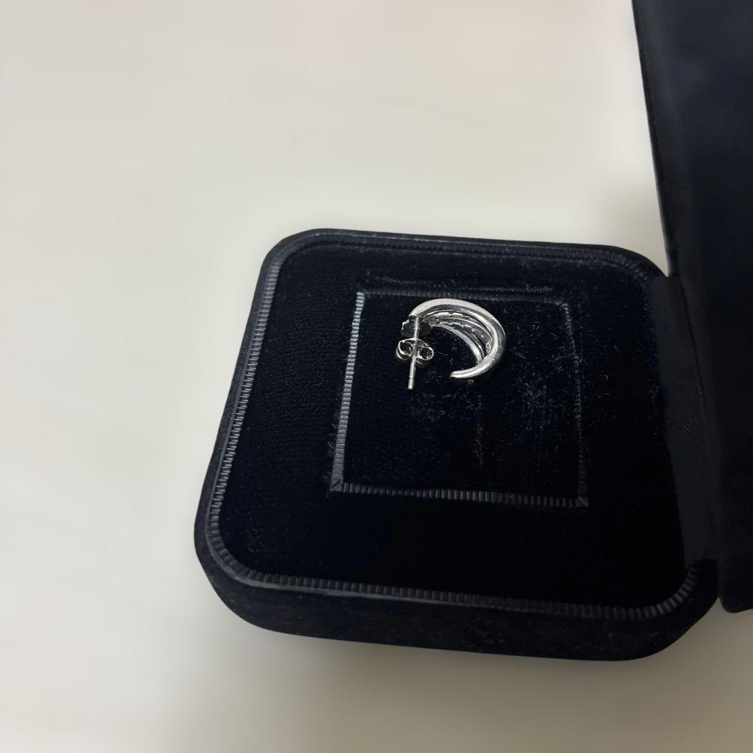 【TASAKI】タサキ　メレダイヤホワイトゴールド　ピアス　片耳⭐️週末sale⭐️