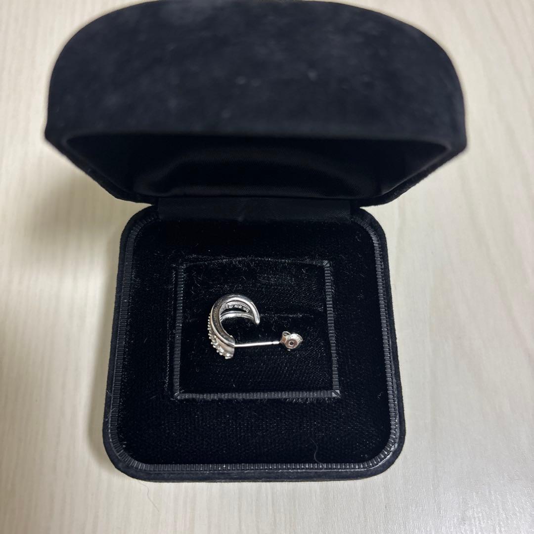 【TASAKI】タサキ　メレダイヤホワイトゴールド　ピアス　片耳⭐️週末sale⭐️