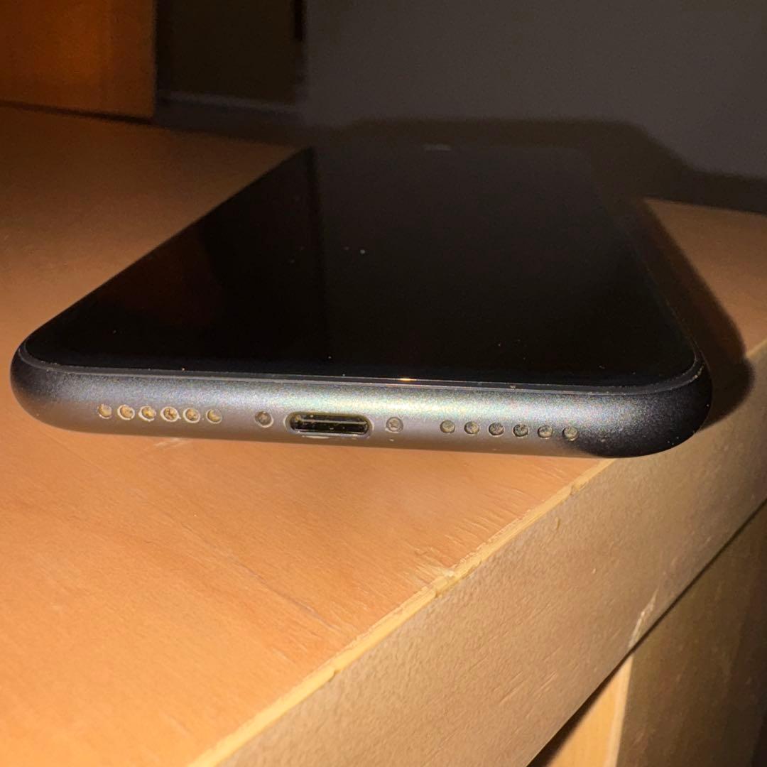 iPhone11　256GB　ブラック　本体のみ