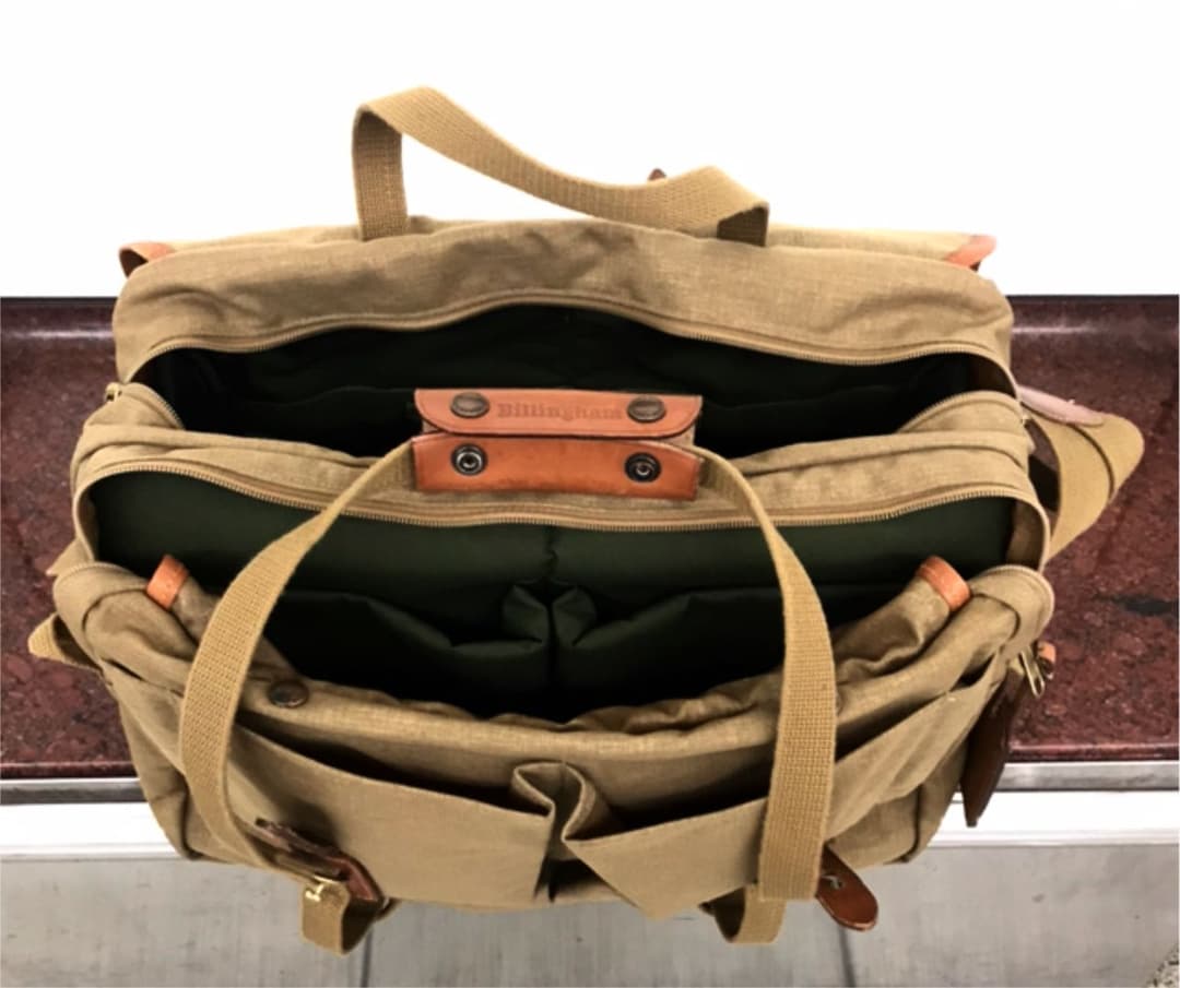 英国製プロ用 カメラマンバッグ  美品中古 再値下げ