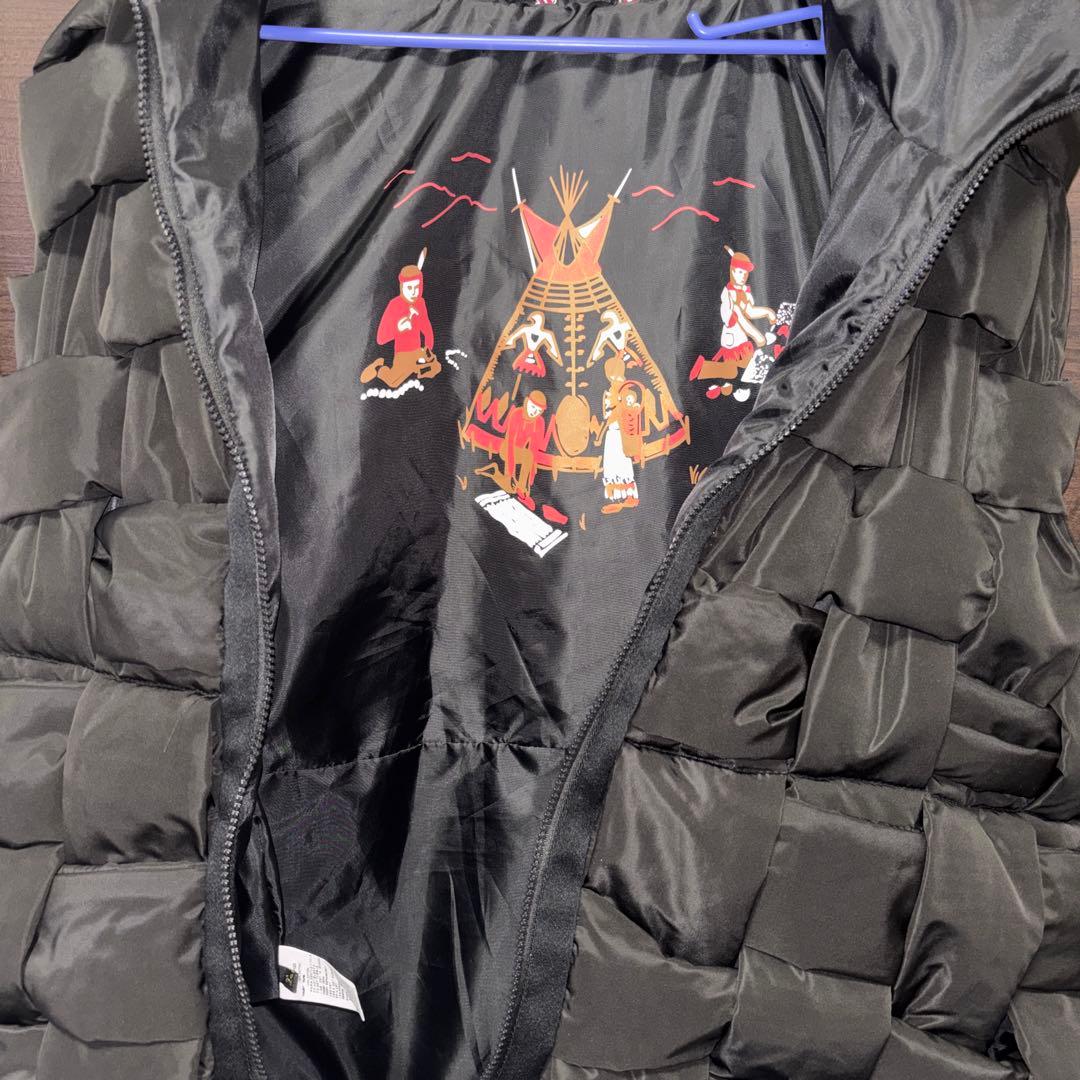 キャピタルダウンベスト