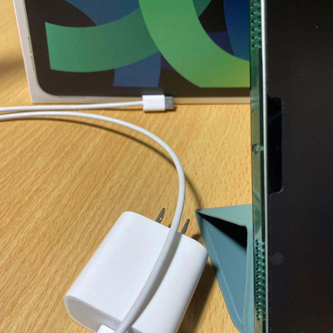 iPad Air 10.9インチ 第4世代 Wi-Fiモデル 64GB グリー…