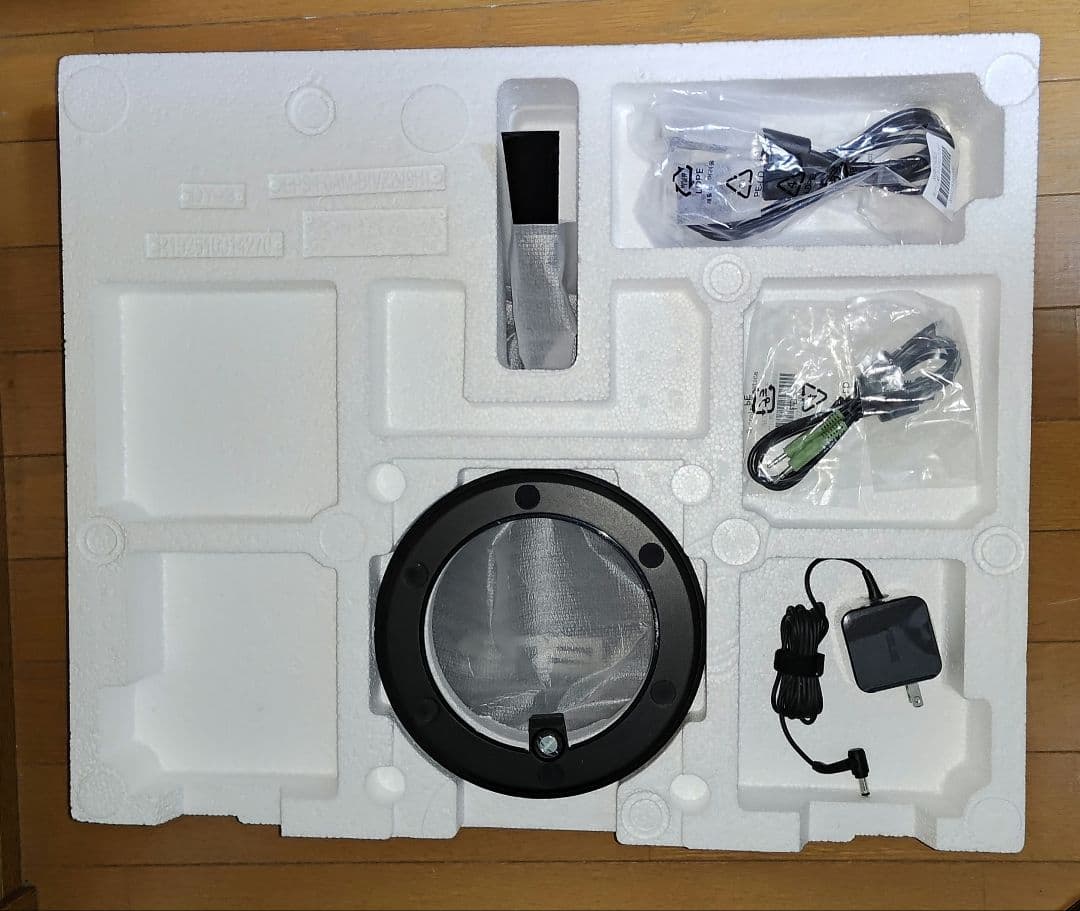 美品　ASUS　23.8インチ　モニター