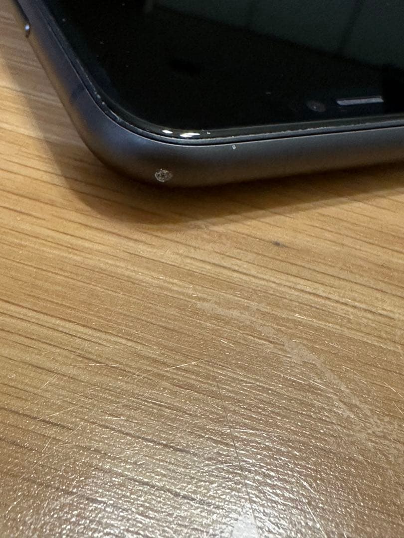 Apple iPhone 11 スペースグレー 本体　64GB