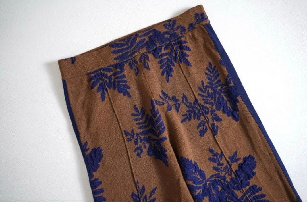 美品 トライト ジャーナルスタンダード フラワージャガードパンツ