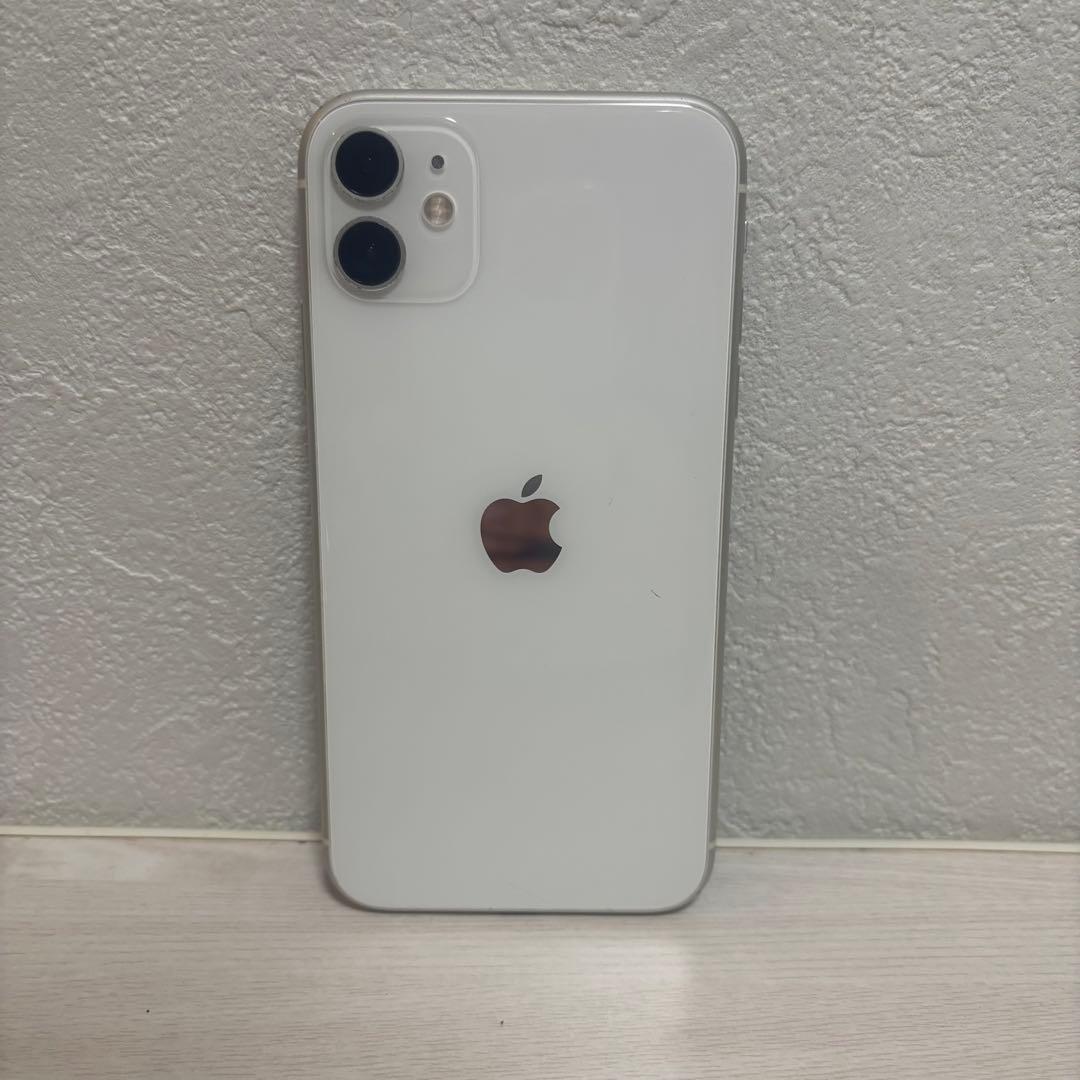 N*!様 Apple iPhone 11 ホワイト 本体 64G