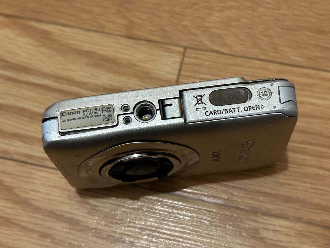 Canon IXY 210F キャノン コンパクトカメラ ジャンク
