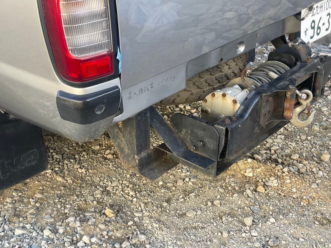 TOYOTA純正 12V ランクルの純正オプションウインチ　ランドクルーザー