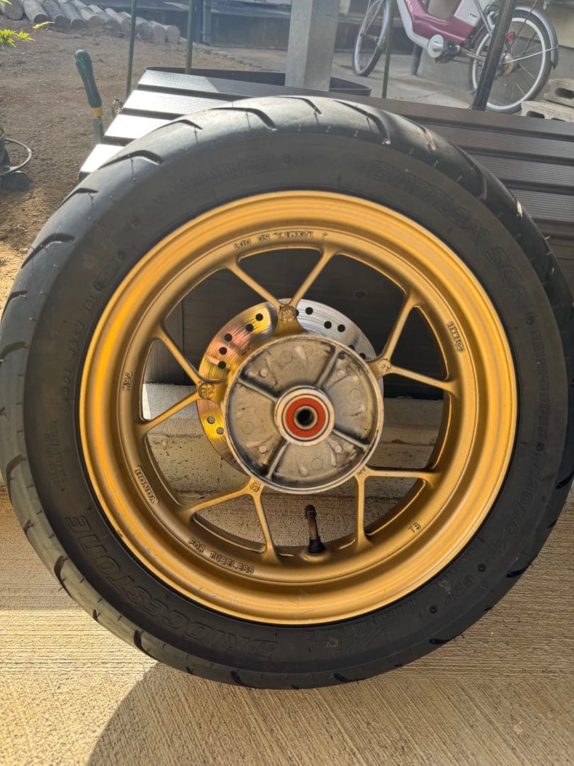 グロム　まとめ買い　GROM フロント、リヤホイールセット　コイネリ様用