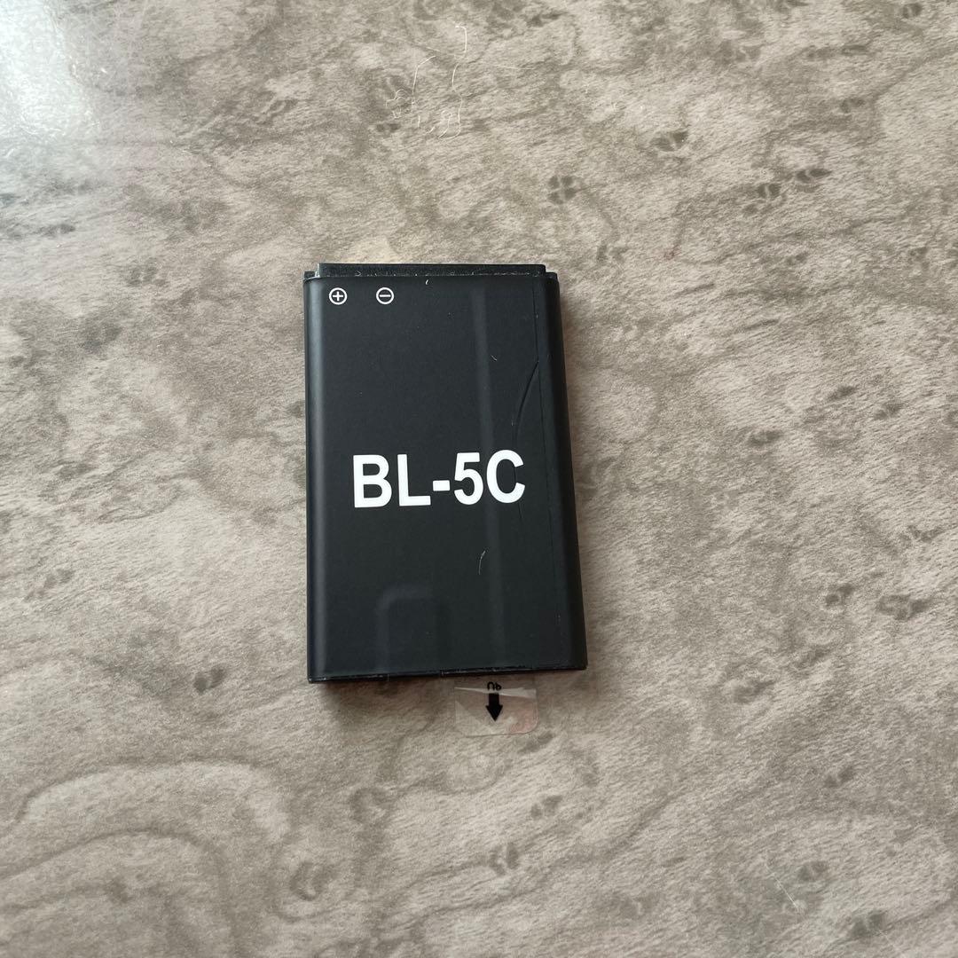 【自撮り対応】 4K 6400万画素 デジカメ 18倍ズーム バッテリー付属