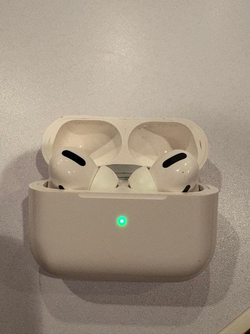 AirPods Pro 本体 充電ケース付き 箱完備品