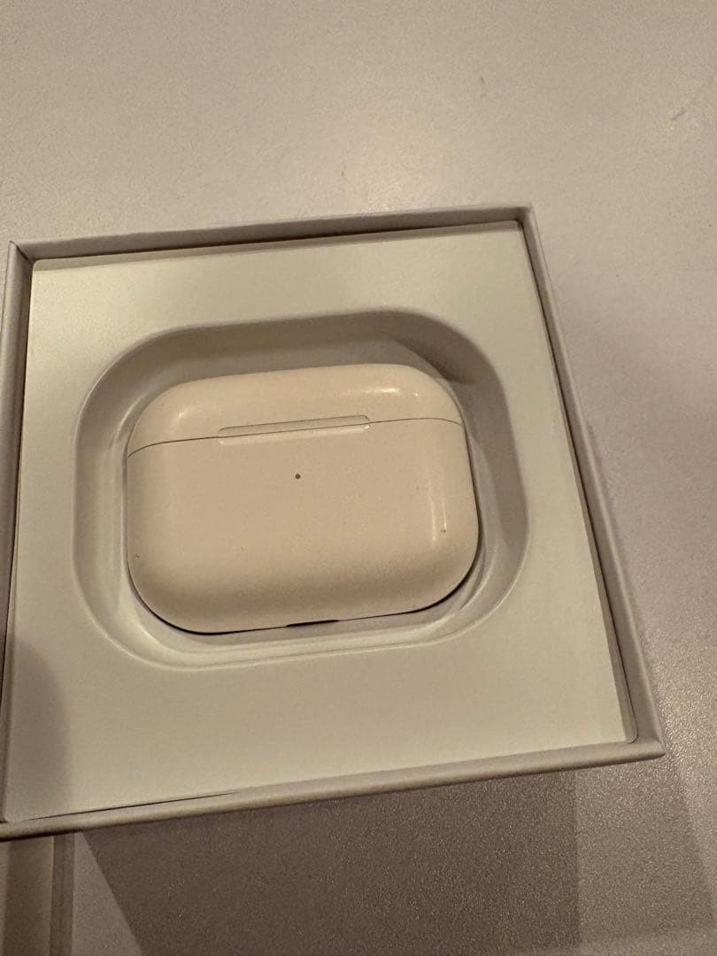 AirPods Pro 本体 充電ケース付き 箱完備品