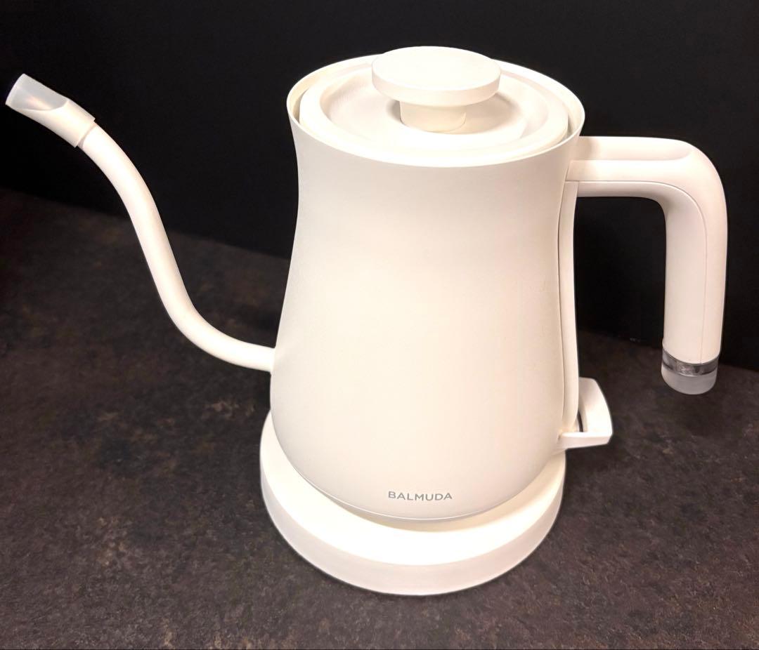BALMUDA　電気ケトル