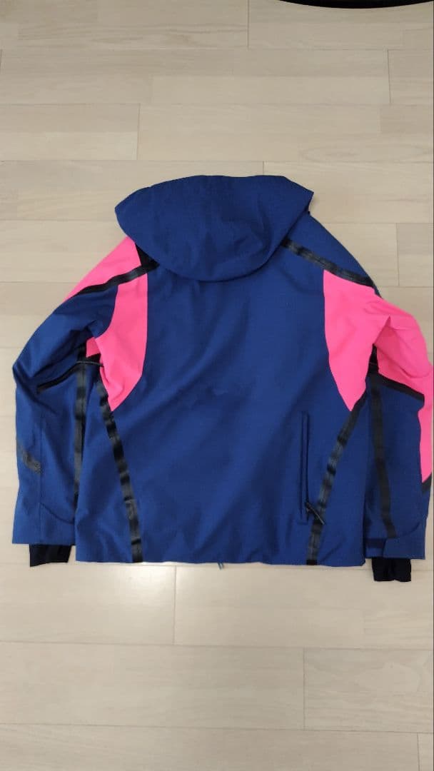 【超美品・非売品】サロモンチーム　オンヨネ　スキーウエア