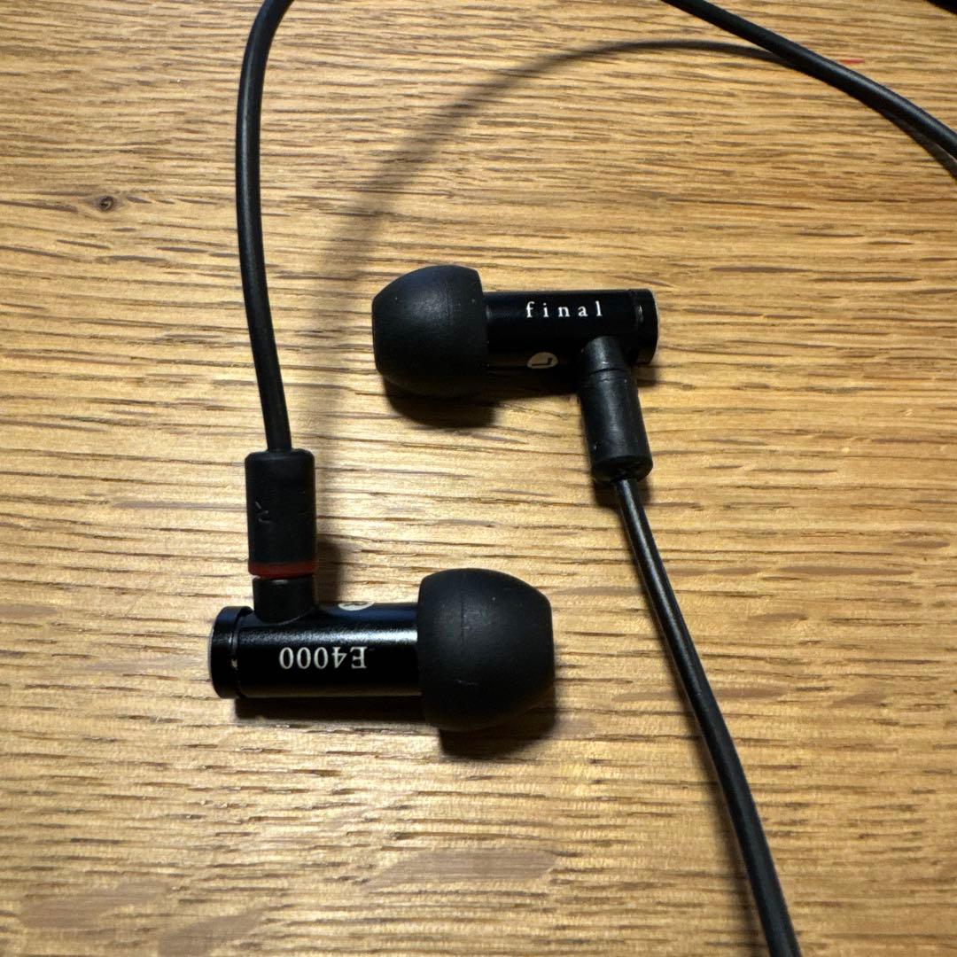 final カナル型有線イヤホン　E4000 ファイナル