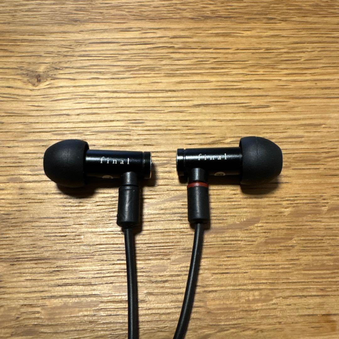 final カナル型有線イヤホン　E4000 ファイナル