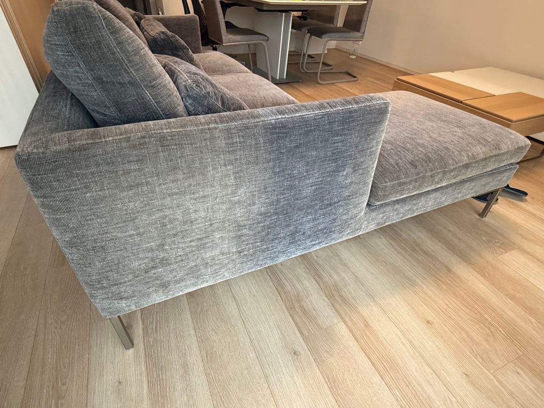 BoConcept（ボーコンセプト）ISTRA2 イストラ2 カウチソファ