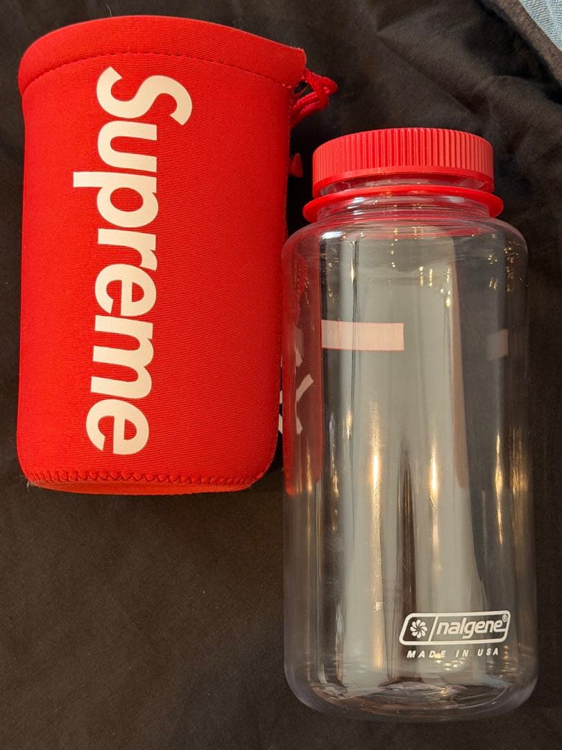 Supreme Nalgene ボトル 赤