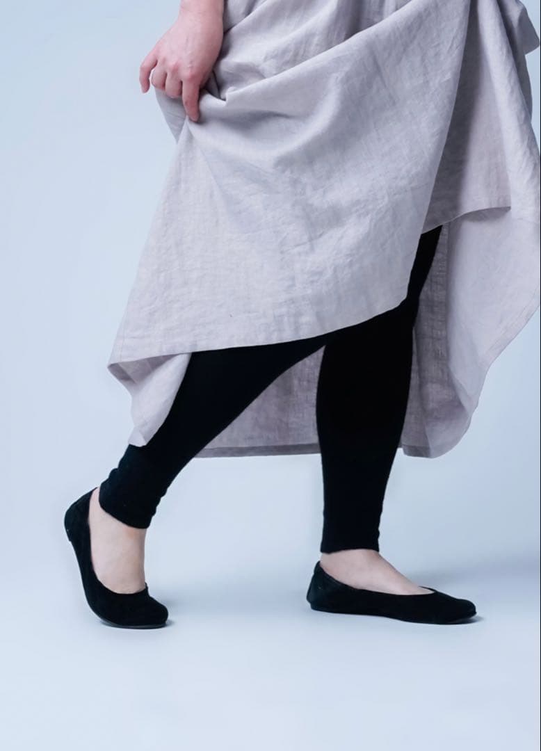 試着のみ美品　wafu ワフ　【ヤク100%】ヤクロングレギンス ／ ブラック