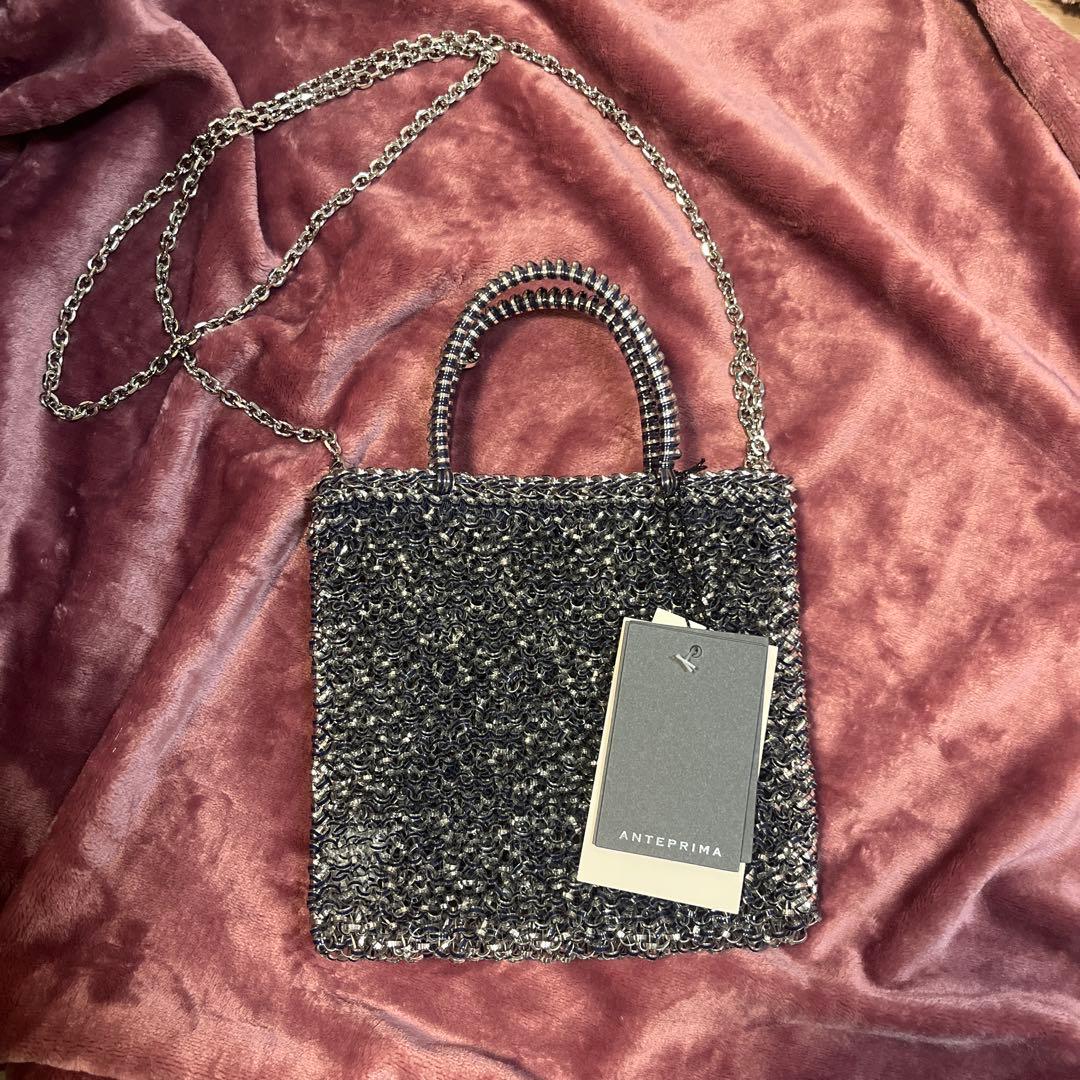 ANTEPHINA シルバー パーティーバッグ