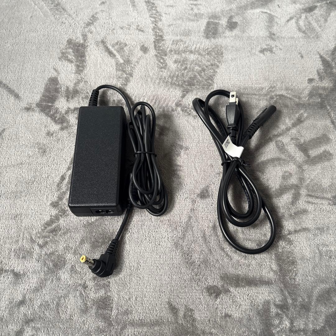 富士通 Lifebook FMVA480HW 2024 15.6インチ