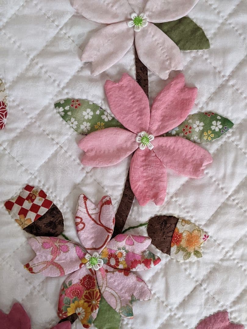 しだれ桜　パッチワークキルト　タペストリー