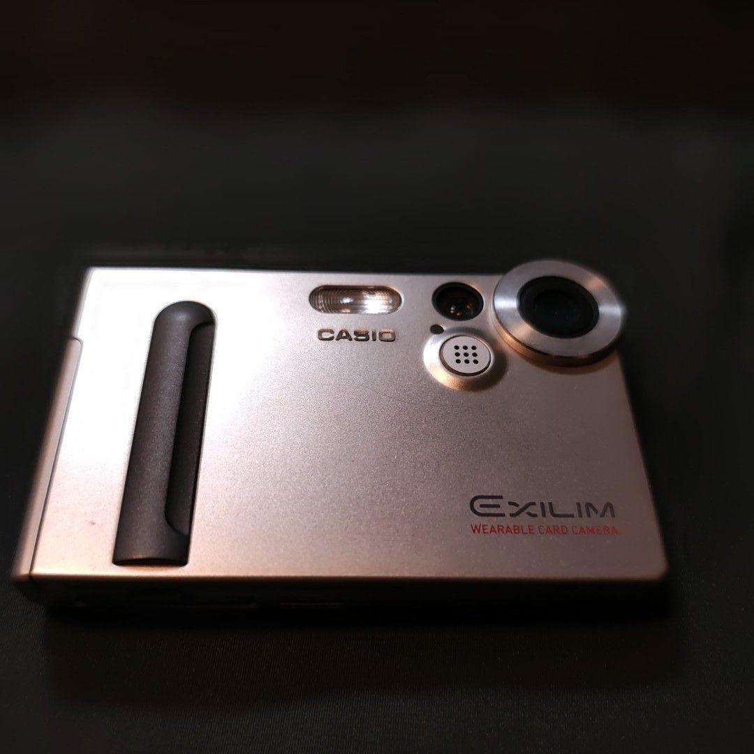 CASIO EXILIM EX-M1 ウェアラブルカードカメラ