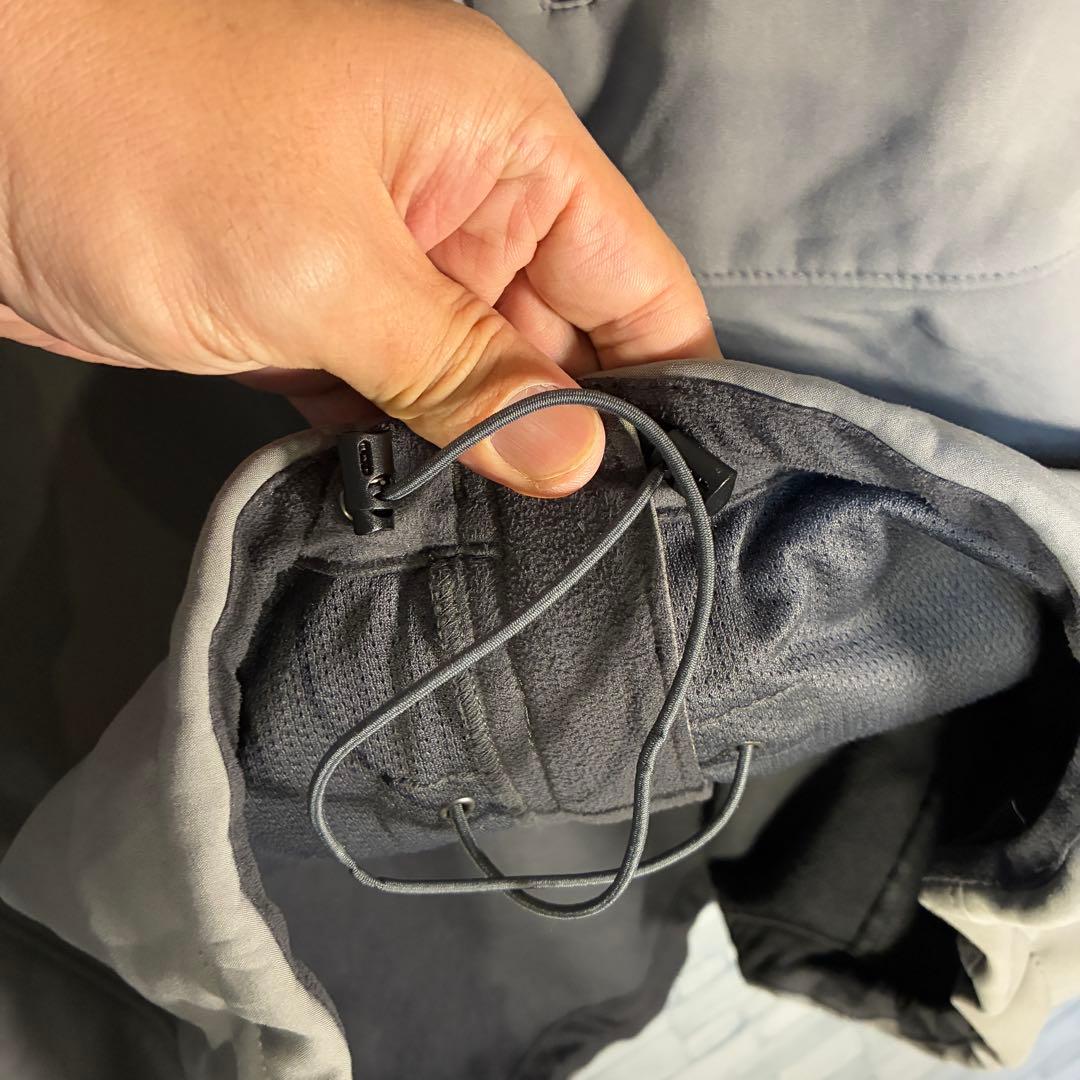 【USA古着】ノースフェイスソフトシェルベスト3XLグレービック刺繍ドロー