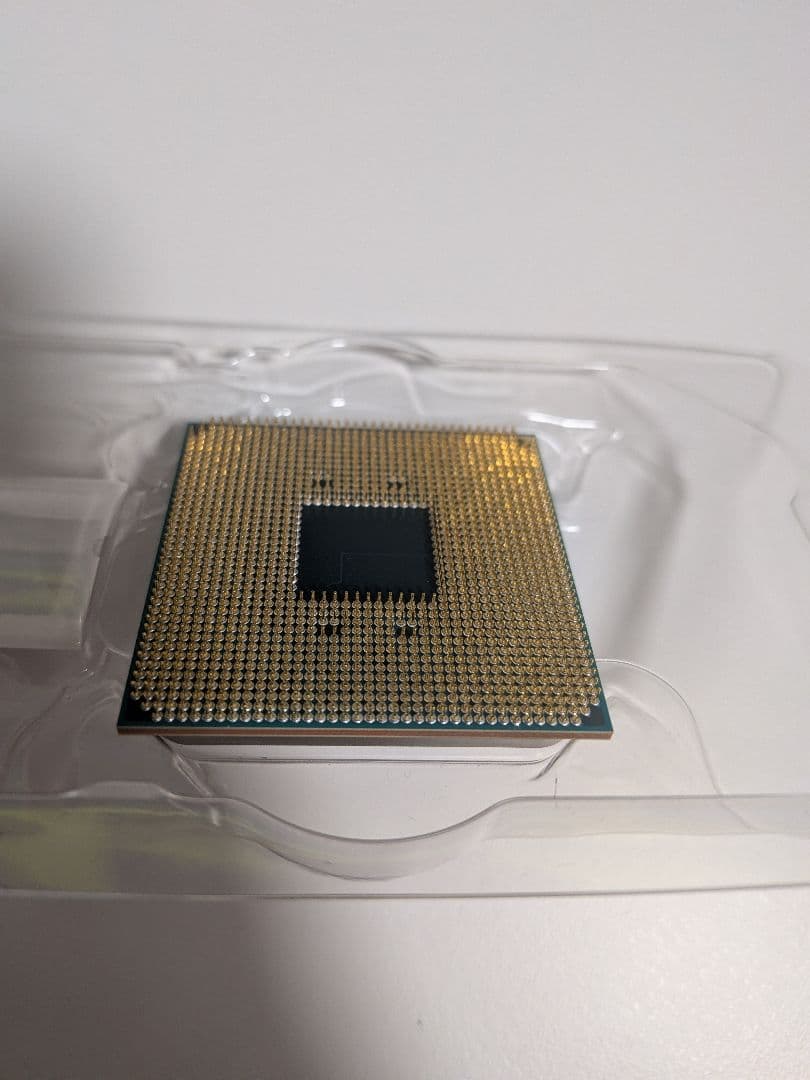 AMD Ryzen 5 5500（美品・8ヶ月使用・外箱あり）６