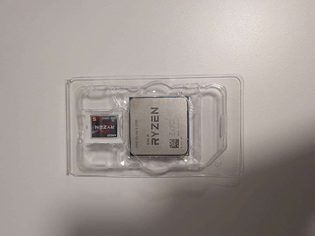 AMD Ryzen 5 5500（美品・8ヶ月使用・外箱あり）６