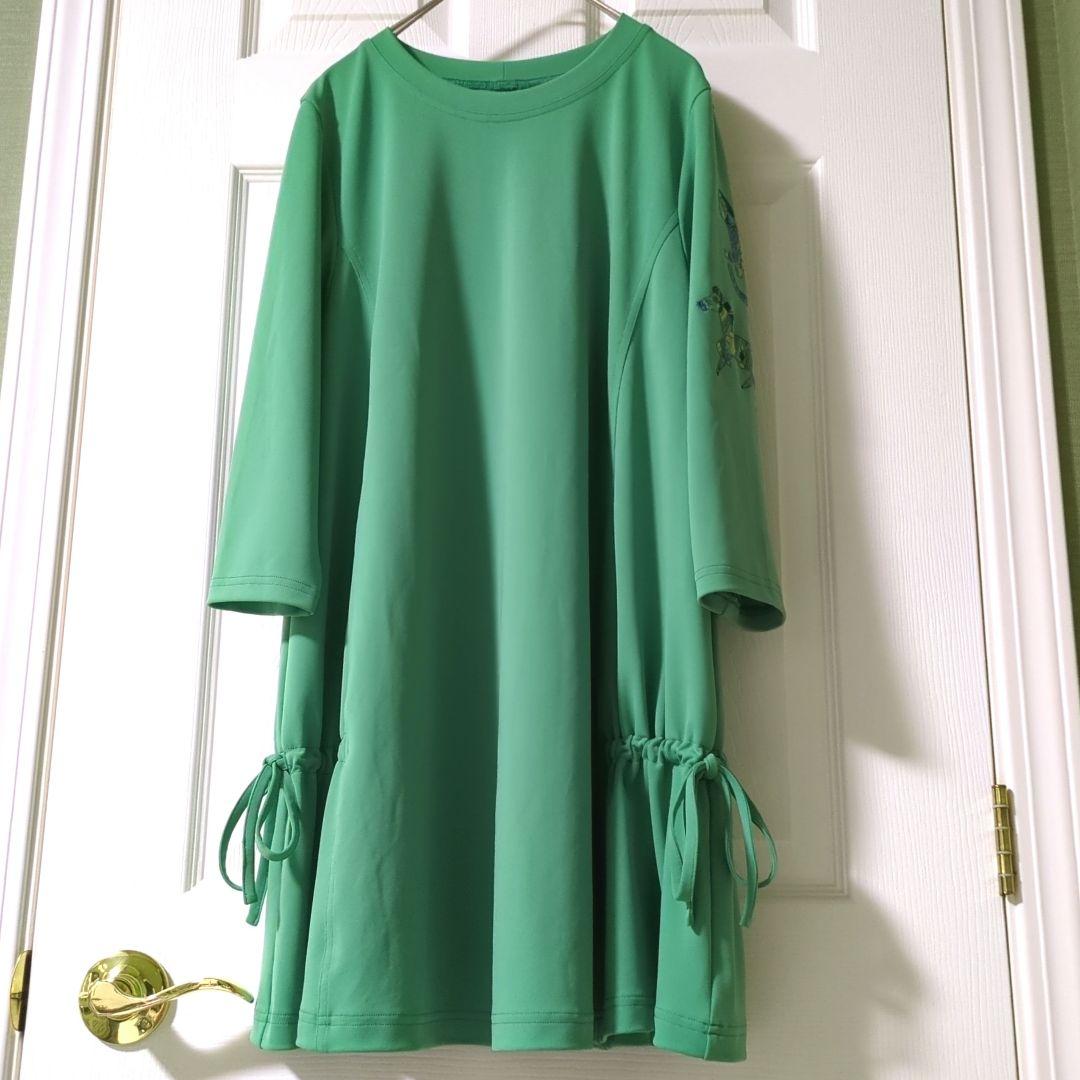 ◎未使用　TOKUKO 1er VOL　チュニック　お猿さん　馬さん　刺繍