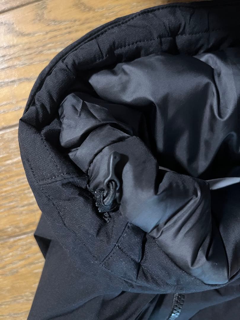 トップス GOLDWIN GORE-TEXWINDSTOPPER PuffyMilVest