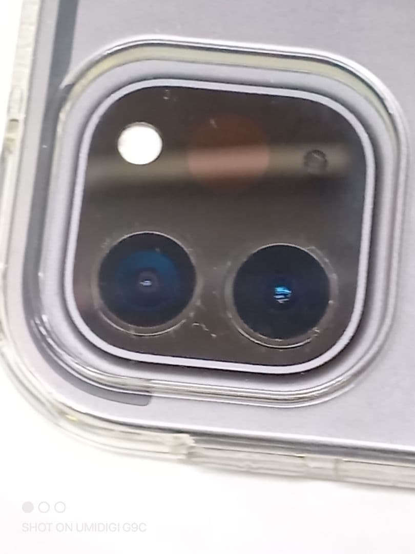 Apple iPadPro第2世代11インチ美品256GBスペースグレA2228