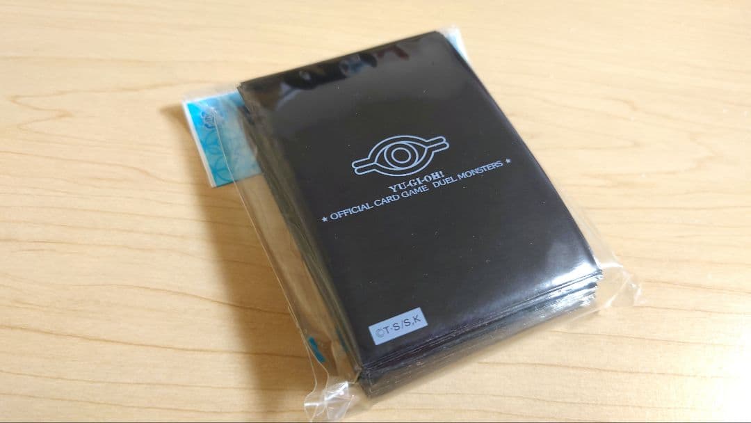 公式スリーブ 初期 ウジャト眼 ブラック 黒 絶版 スリーブ 55枚