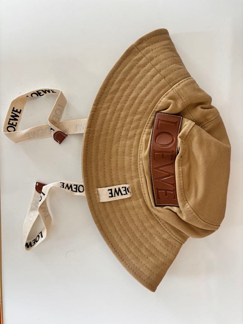 ロエベ フィッシャーマンハット　バケットハット