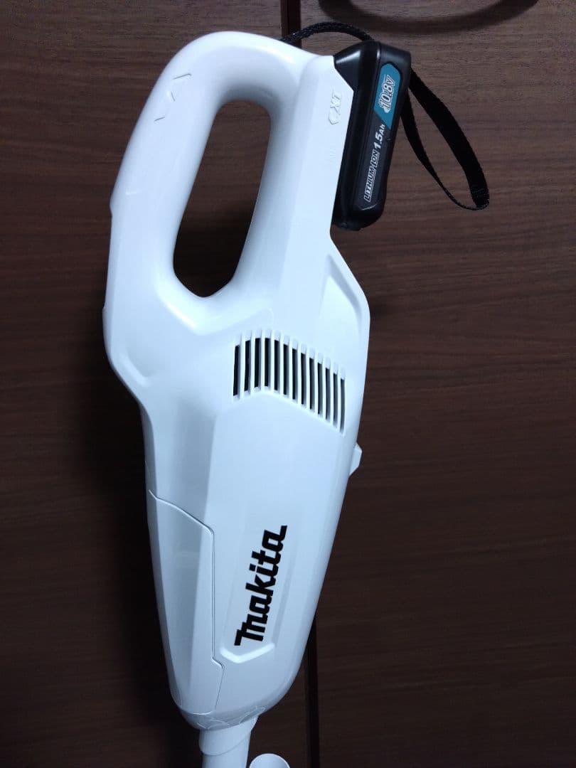 マキタ コードレススティッククリーナー スタンド付き CL107FDSHW