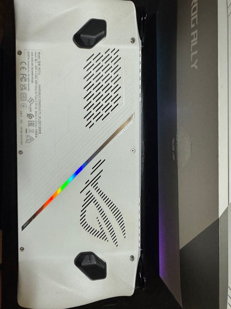 ROG Ally 1代ゲーム機