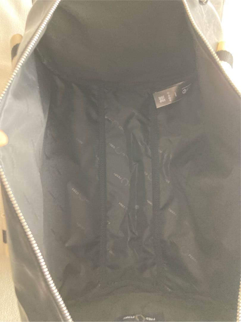 かんぺフレッドペリー　2way ドラム・ボストンバッグ　ブラック×ホワイト